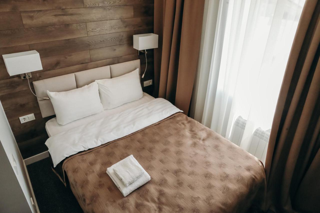 7 Boutique Hotel Оскемен Екстер'єр фото