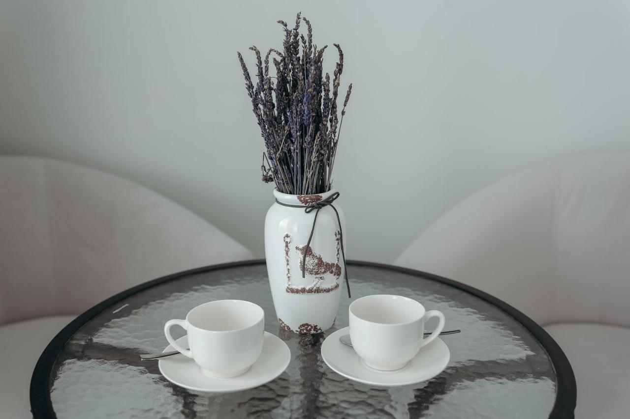 7 Boutique Hotel Оскемен Екстер'єр фото