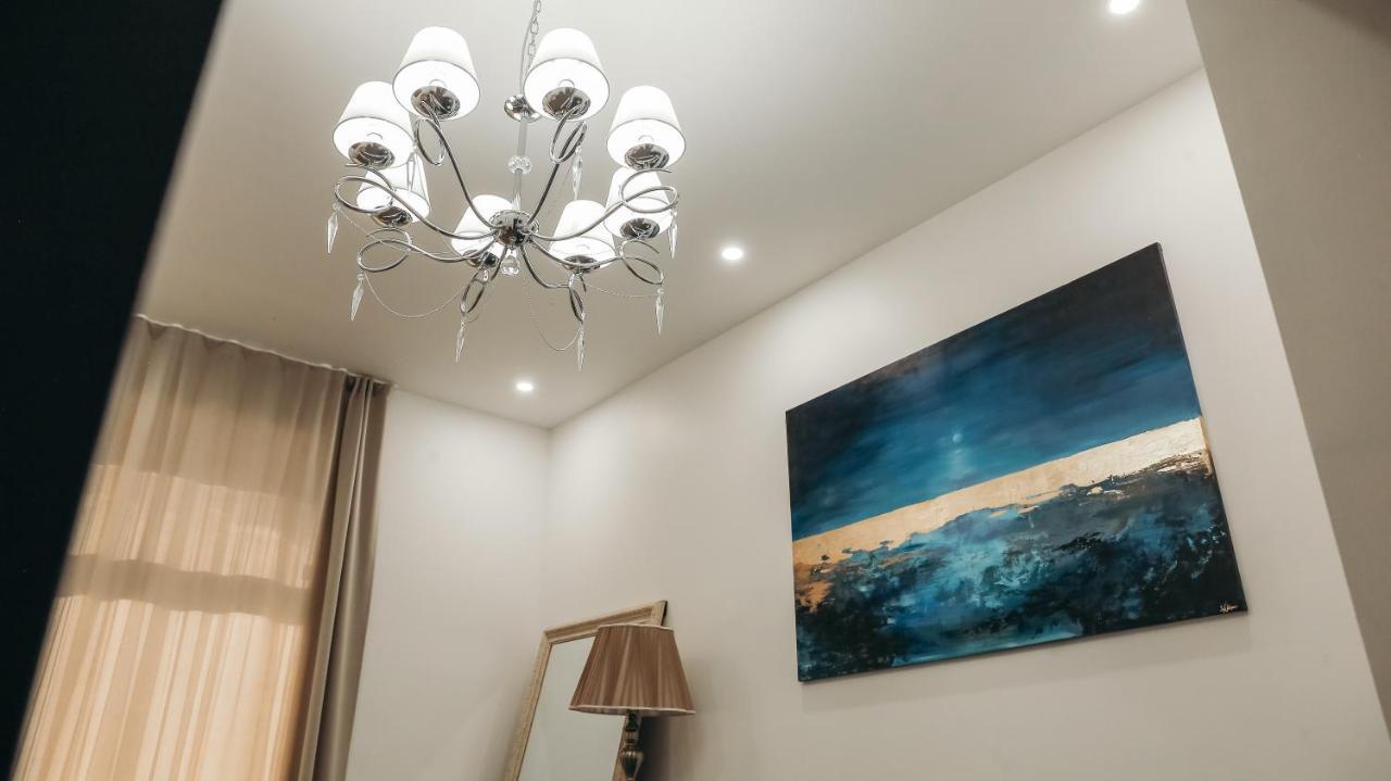 7 Boutique Hotel Оскемен Екстер'єр фото